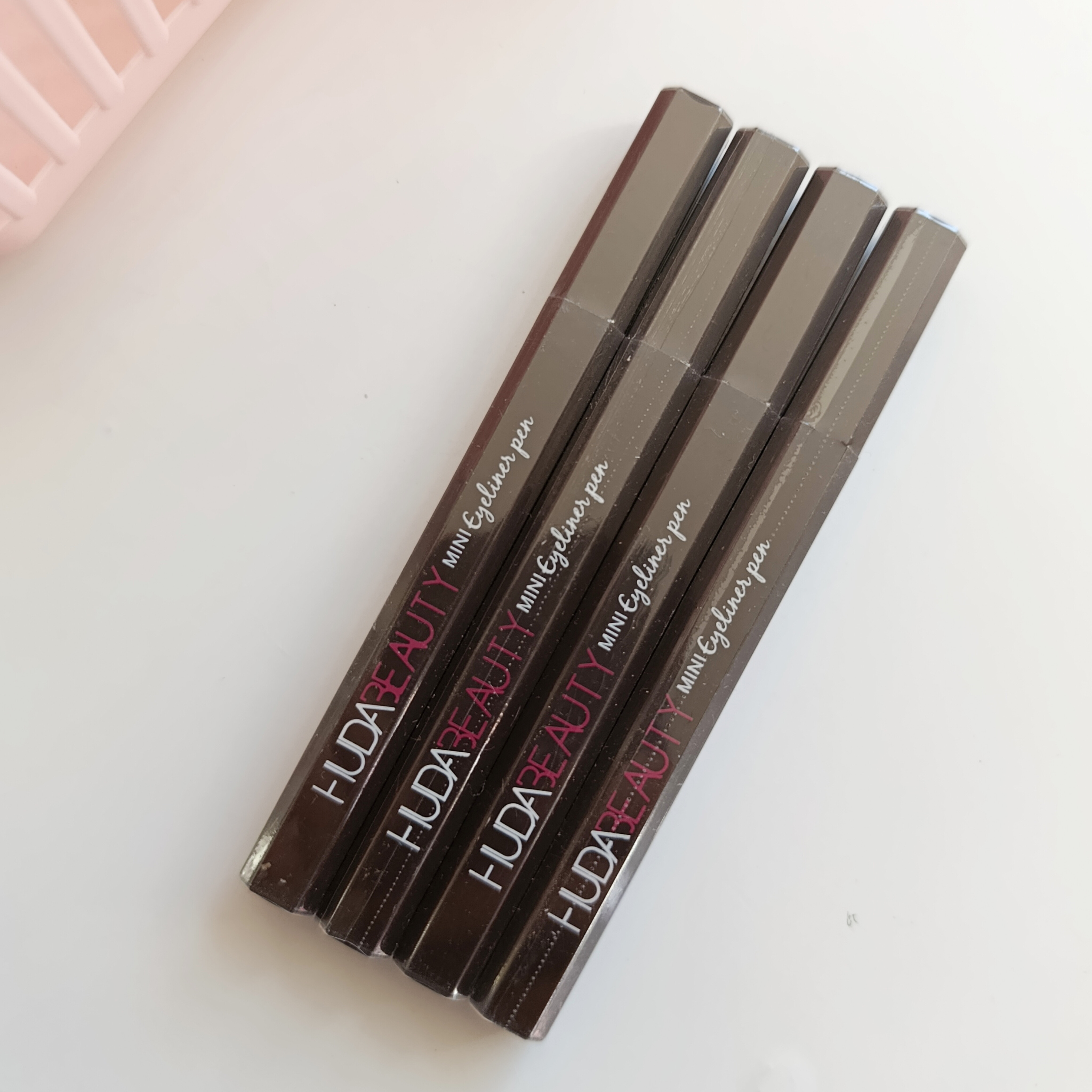 خط چشم ماژیکی قهوه ای هدی موجی