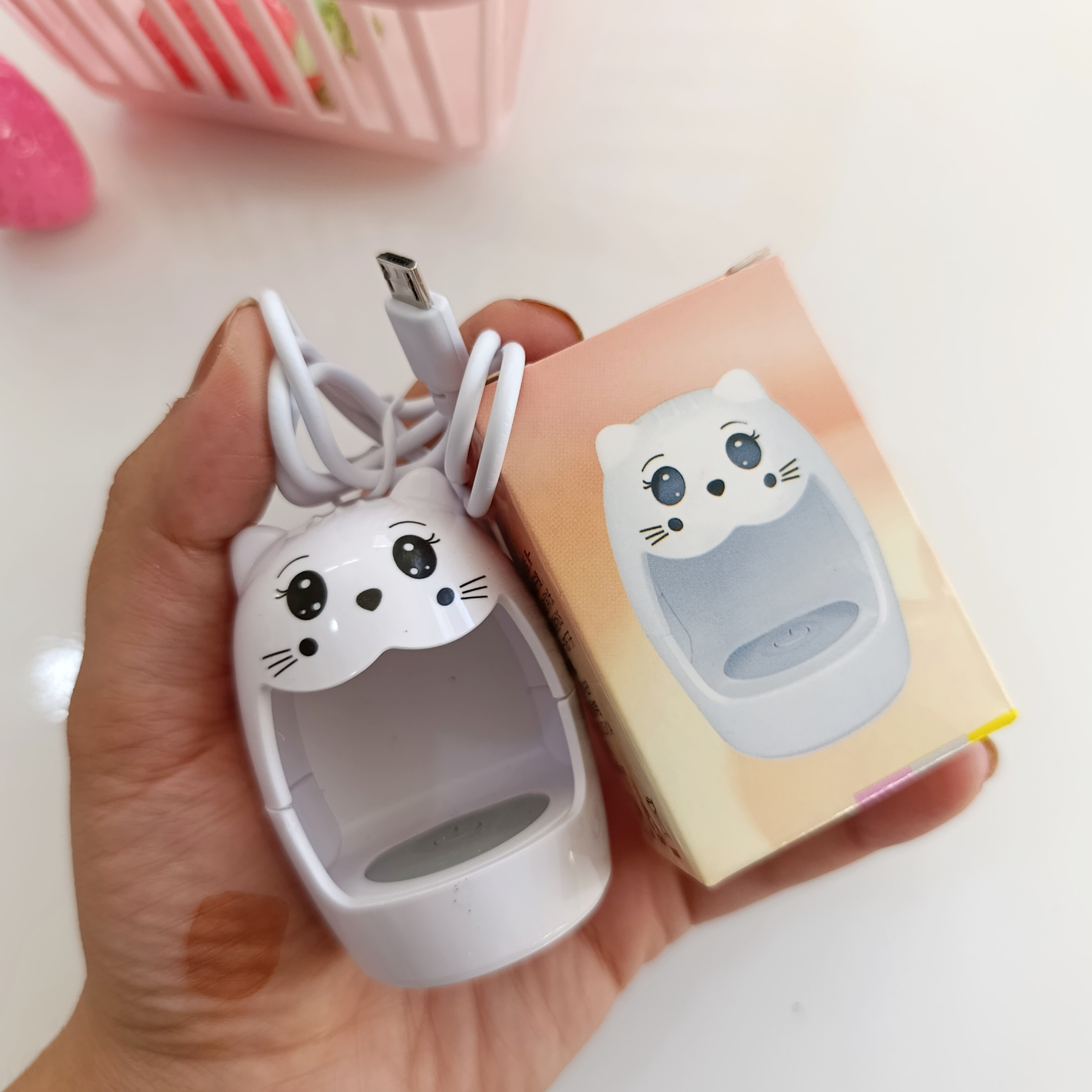 یووی انگشتی